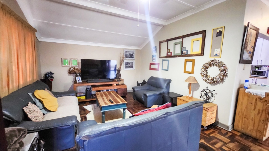 2 Bedroom Property for Sale in Stilfontein North West